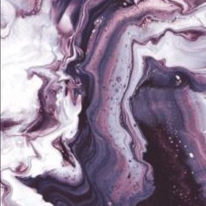 Meet your Posher, Chloe